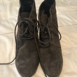 Grey suede boots!